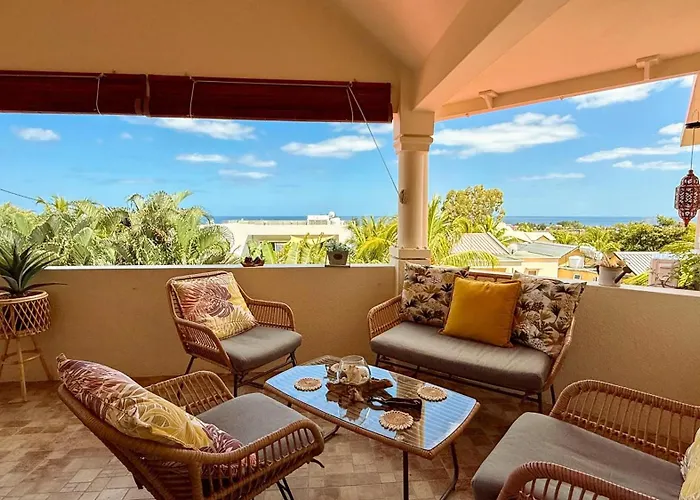 Lakaz Del Sol - Elegant Apartments With Luxurious Garden, Pool And Barbecue Area - Tourism Permit Certified